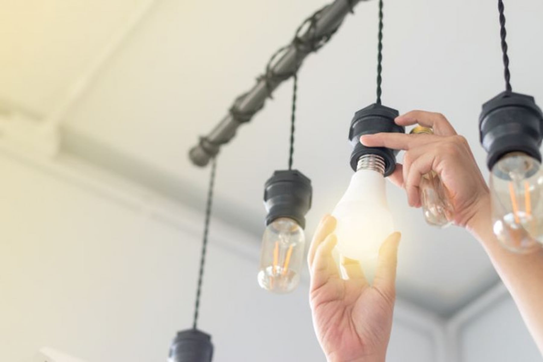 Werkstatt von Rayan Elektro- und Steuerungstechnik GmbH